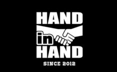 HAND in HAND(ハンドインハンド)は2012年11月11日に発足。福岡県の天神にあるビブレホールを中心に活動しているガールズイベント企画グループです。「手を取り合って」一緒に成長していくという意味が込められています。