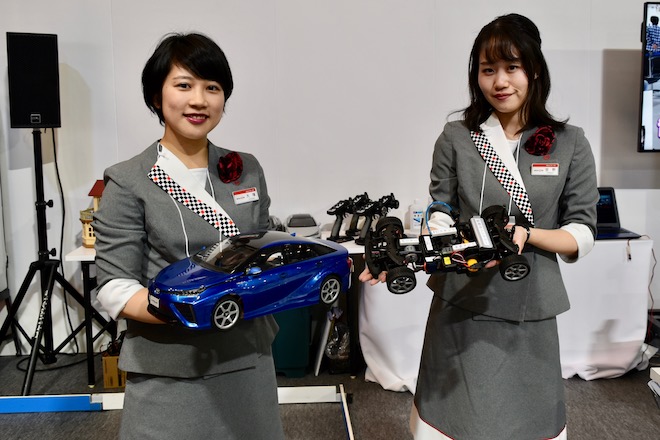 2019年12月20日(金)から12月23日(月)まで福岡市で「福岡モーターショー2019」が開催されました。マリンメッセ福岡会場の「トヨタ」ブースの様子をお届けします。