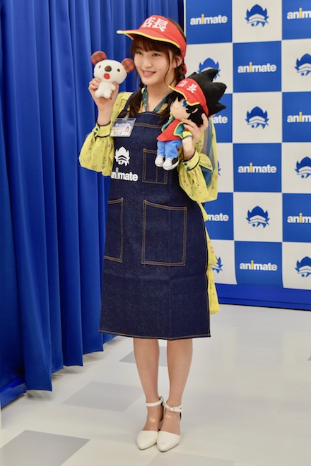 2020年3月27日(金)にアニメイト福岡パルコ・プレオープン前の内覧会で、HKT48 TeamHの田島芽瑠さんがアンバサダー(大使)として登場しました。